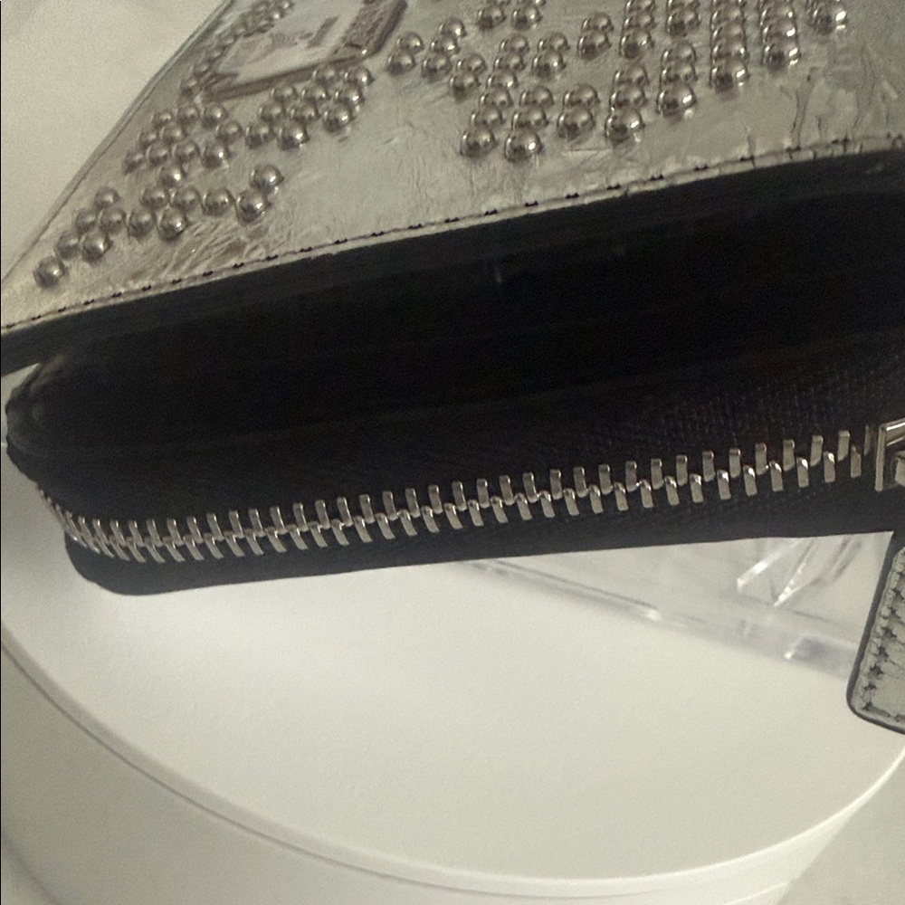 MCM Studded Metallic Leather Wallet-Good Condition - Picture 6 of 11